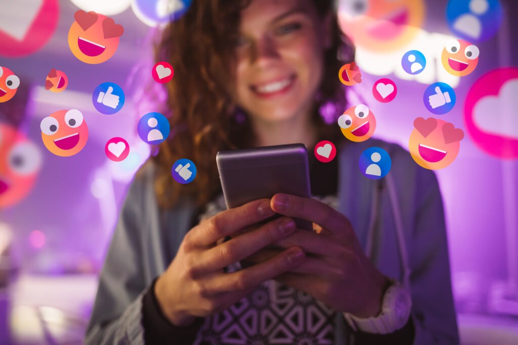 Uso de redes sociais para atrair pacientes de saúde mental com comunicação ética